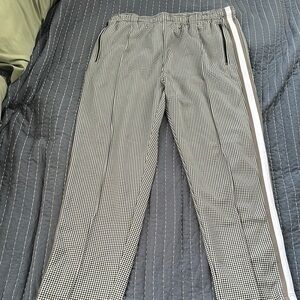 Urban Outfitters Black and White Pants with Elastic Waistband